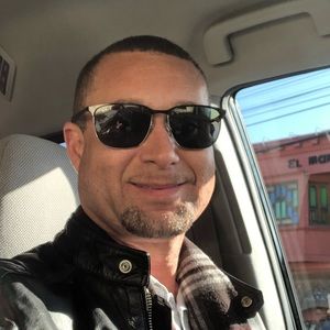 Meet your Posher, James d